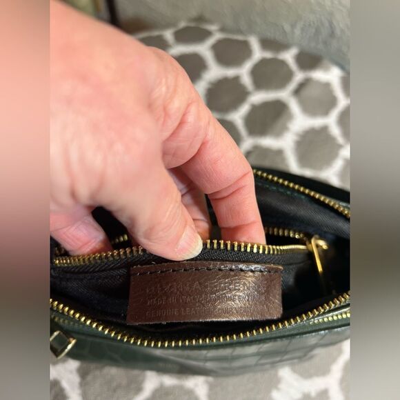 Green Croc-Embossed shoulder/ crossbody Made in Italy Divina Firenze Women's Bag - Picture 11 of 16